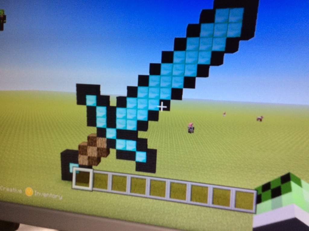 Diamond sword pixel art | Minecraft Amino
