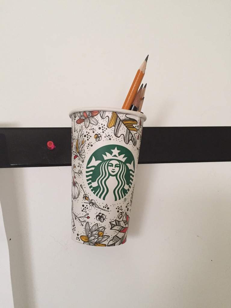 Super Easy Starbucks Cup Pencil Holder Super Easy Starbucks Cup Pencil Holder