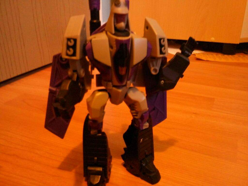 Transformers Animated Blitzwing review | Toys Amino Transformers Animated Blitzwing review | Toys Amino