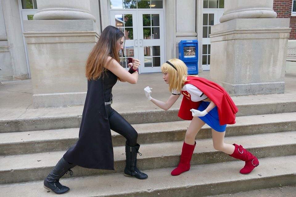 Supergirl vs. Dark Supergirl | Cosplay Amino