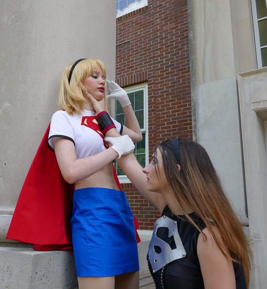 Supergirl vs. Dark Supergirl | Cosplay Amino