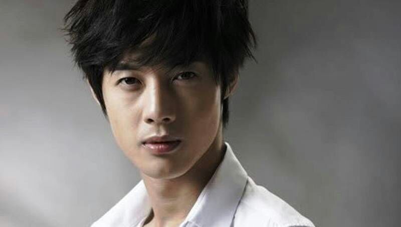 Choi S Side Asserts That Kim Hyun Joong Keeps Denying Birth And
