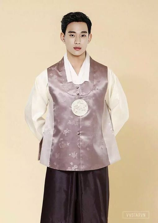 KimSooHyun Dress In Hanbok | Wiki | K-Pop Amino