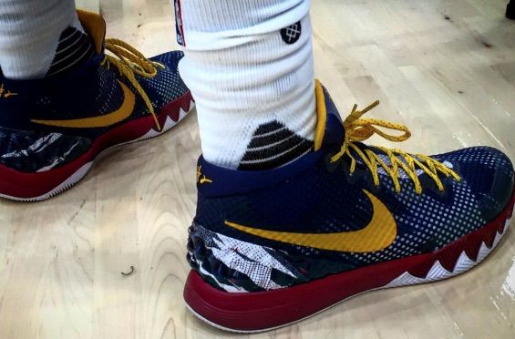 kyrie 1 pe