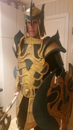 Broken sword from Dark Souls | Cosplay Amino