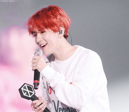 BAEKHYUN HAS RED HAIR!!!!! ️ ️ ️ | K-Pop Amino