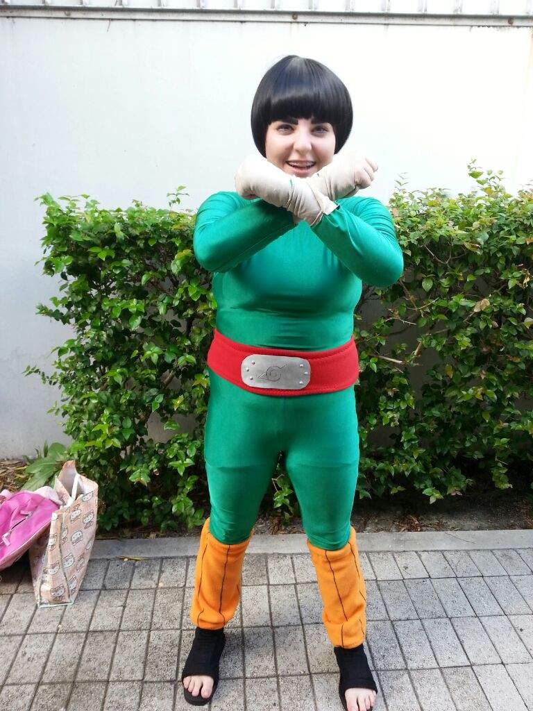 Cosplay rock lee and guy at school.