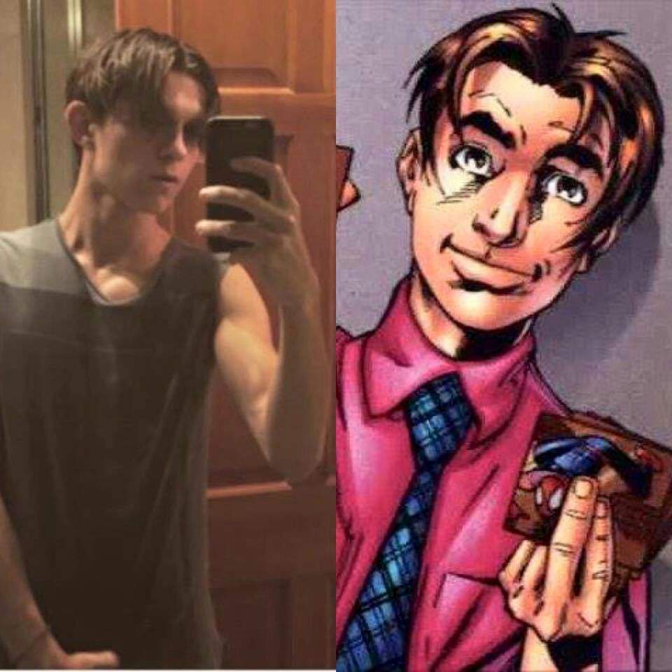 Tom Holland looks like Ultimate Spiderman (Peter Parker) .