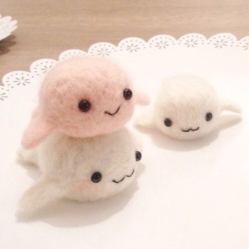 maqaroon plushies