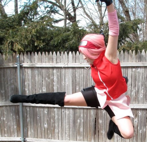 Crazy poses | Cosplay Amino