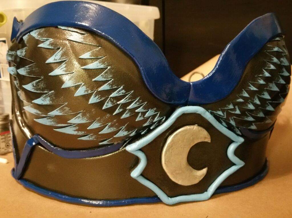 Nightmare Moon in Armor | Cosplay Amino