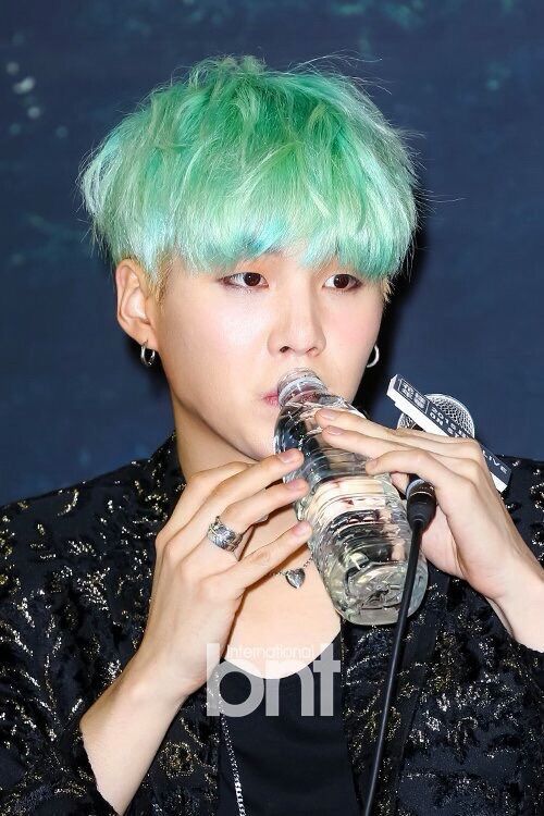 Suga and his Green Hair! | K-Pop Amino