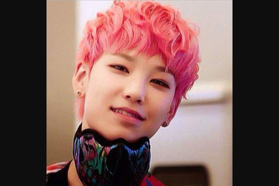 Which Male Idol Suits Pink Hair The Best? KPop Amino