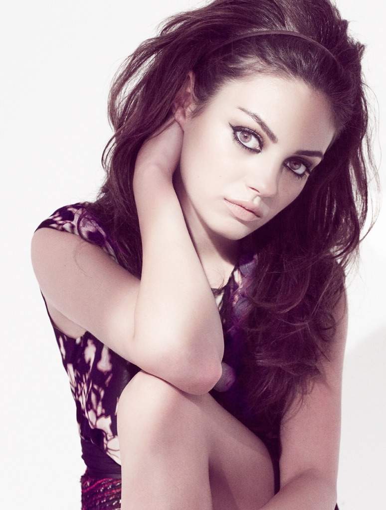 Mila Kunis | Wiki | Movies & TV Amino