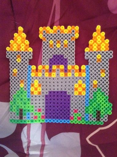 Perler bead castle | Crafty Amino