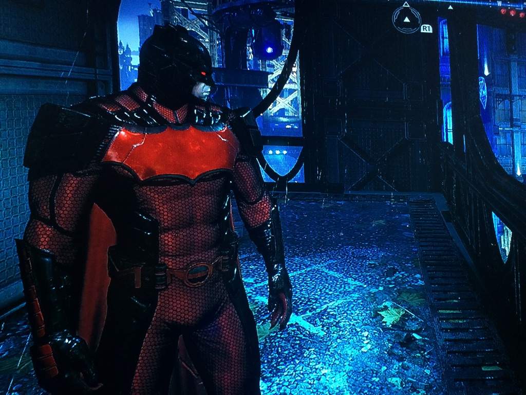 Best batman suit!!! Comics Amino