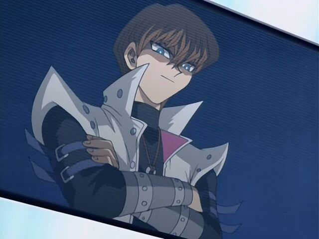 Kaiba use a dragon deck which his favorite cards is blue eyes white dragons...