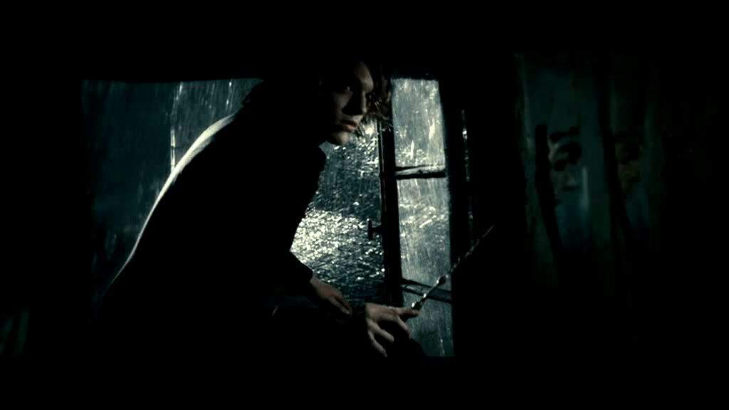 Why Grindelwald is stronger and better than Voldemort Harry Potter Amino Why Grindelwald is stronger and better than Voldemort Harry Potter Amino