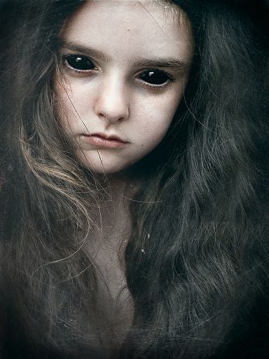 Black Eyed Children | Horror Amino