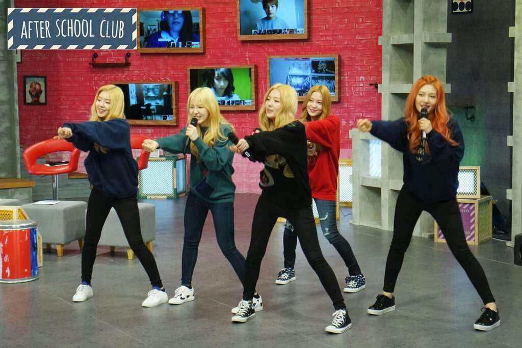 Музыка после 22. After School Club {музыка}. Песня после школы. Insomniacs after School.