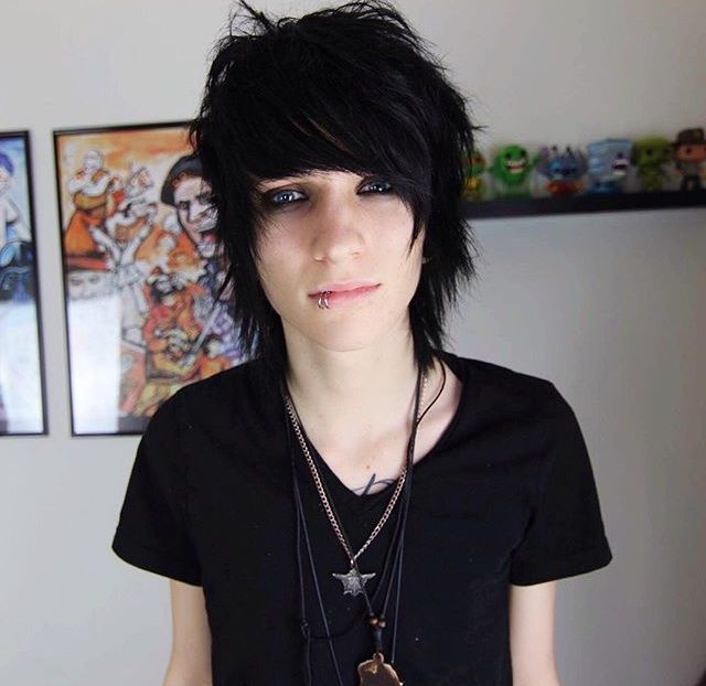 Johnnie Guilbert | OMG Amino