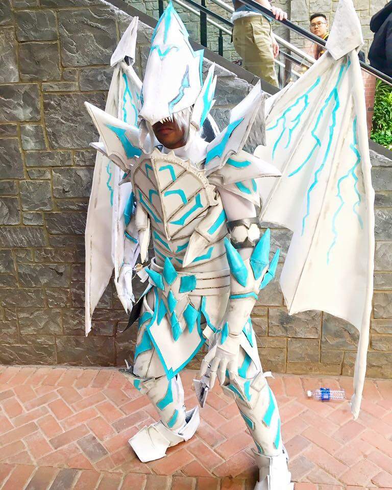 Blue Eyes White Dragon Gijinka Cosplay Amino 1644