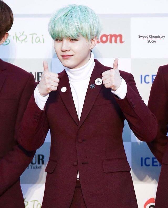 HAPPY SUGA DAY🎉🎁🎂 | K-Pop Amino