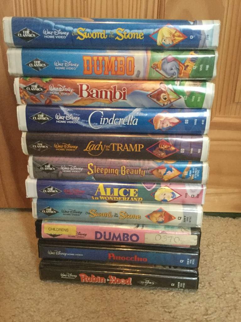 A Look at my Disney VHS and DVD Collection (Part 1) | Cartoon Amino