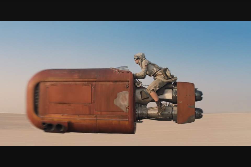 Lukes X-34 Landspeeder Vs Reys Speeder | Star Wars Amino