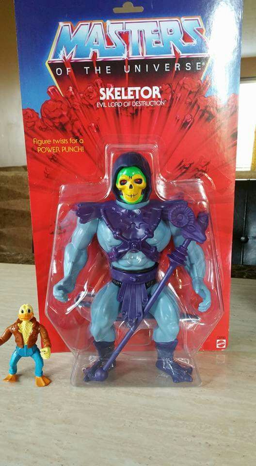 skeletor giant