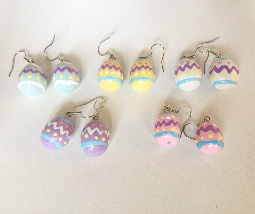 Easter Egg earrings | Crafty Amino