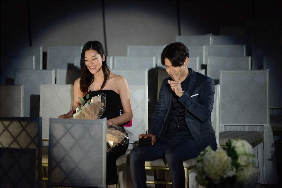 choi-siwon-liu-wen-we-got-married-k-drama-amino