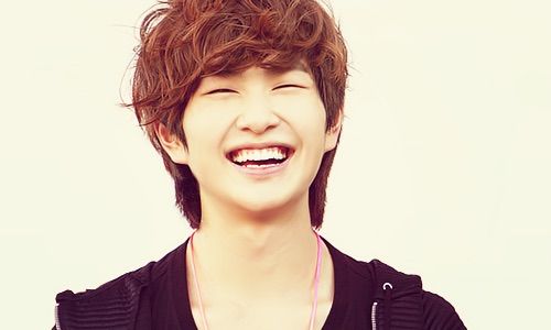 Male Kpop Idols With The Best Eye Smiles KPop Amino