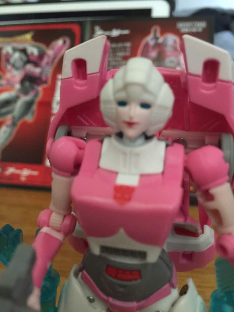 idw arcee toy