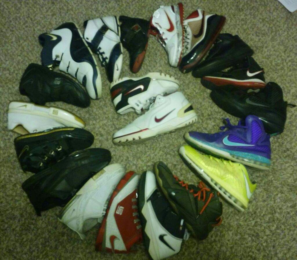 lebron james shoe collection