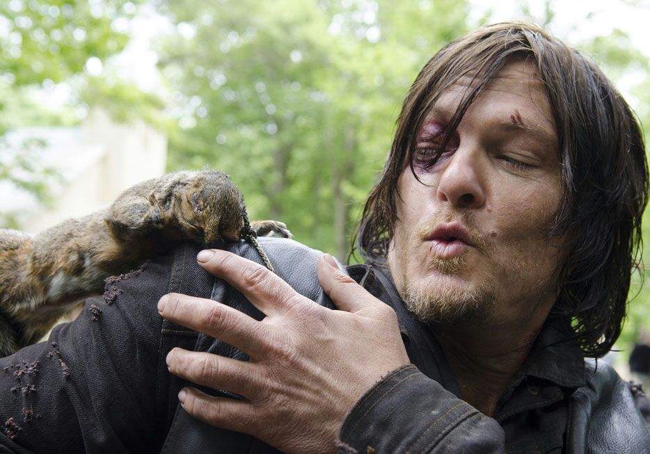 Walking Dead Behind the Scenes Walkers Amino