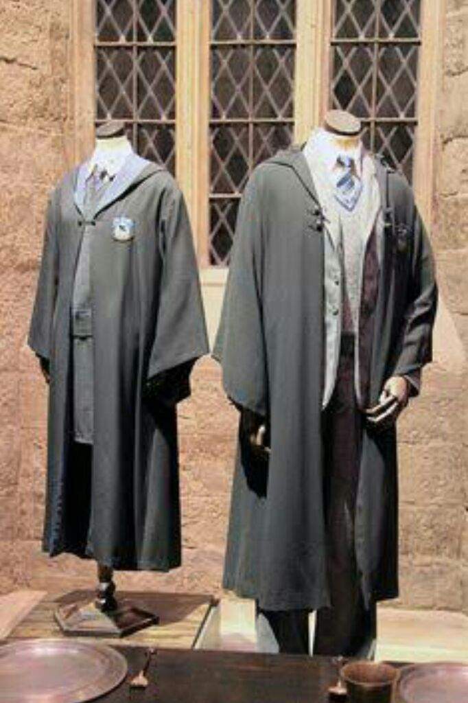 Hogwarts Uniform | Harry Potter Amino