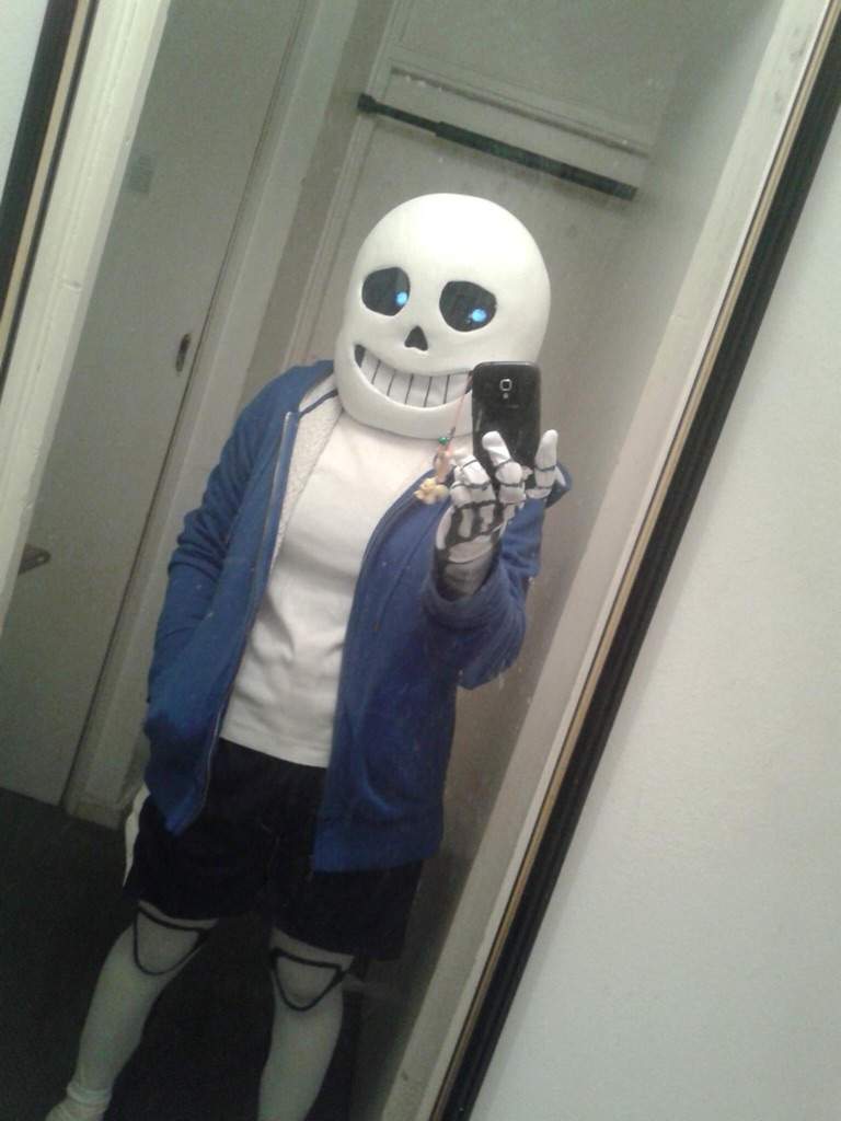 Undertale - Sans the Skeleton | Cosplay Amino