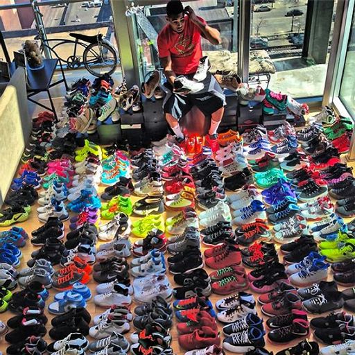 How Many Sneakers Do You Own? 👟👟 | Sneakerheads Amino