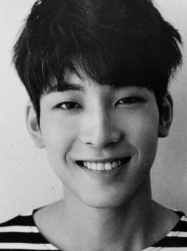 •Jeon Wonwoo• | K-Pop Amino