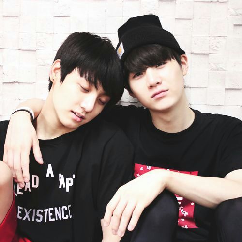 Resultado de imagen de jungkook con suga