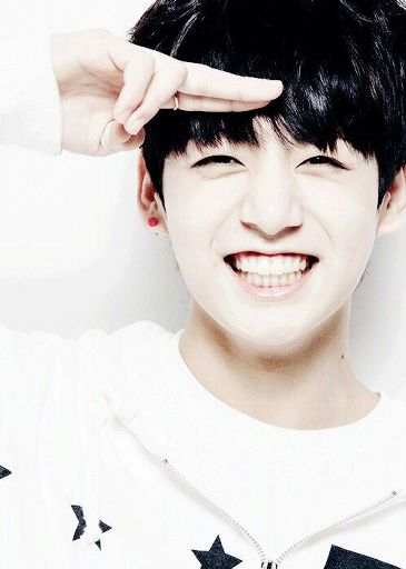 BTS: V | •K-Pop• Amino