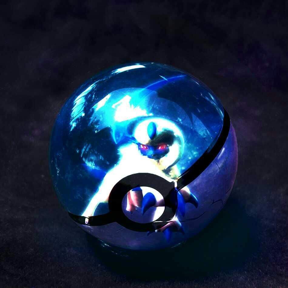 Pokeball art#3 | Pokémon Amino