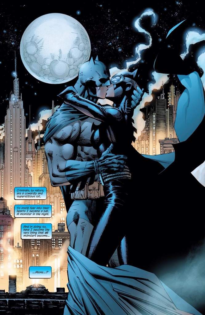 CON QUIEN HACE MAS BONITA PAREJA BATMAN?? | •Cómics• Amino