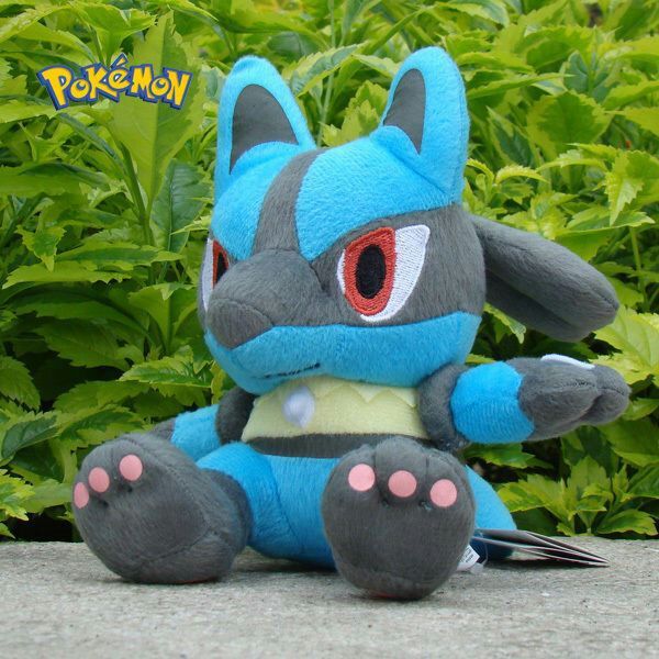 peluche pokemon lucario