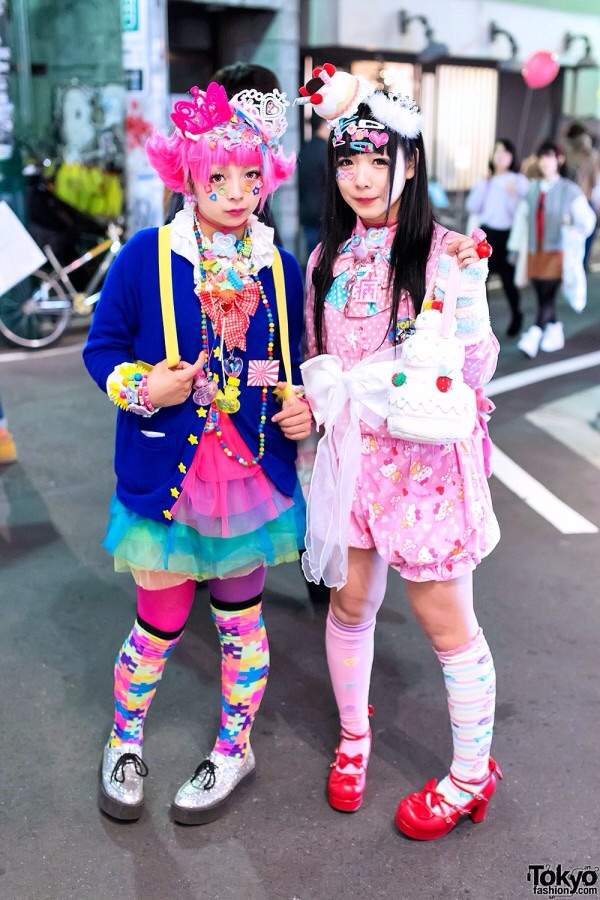 Decora 〕 | Wiki | Alternative Fashion Amino