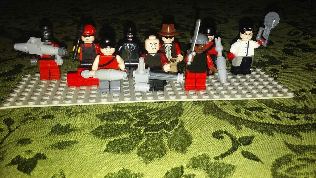 tf2 minifigures