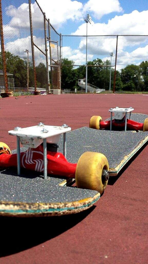 Lowrider Skateboard Garage Amino