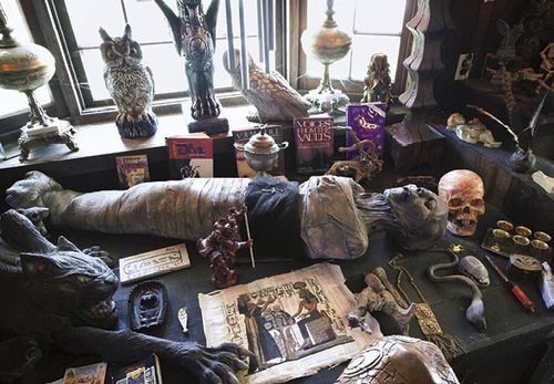 the warren's occult museum photos