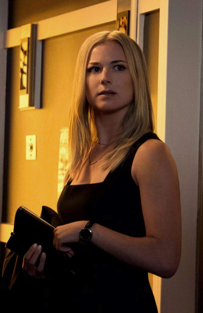 sharon carter shirt
